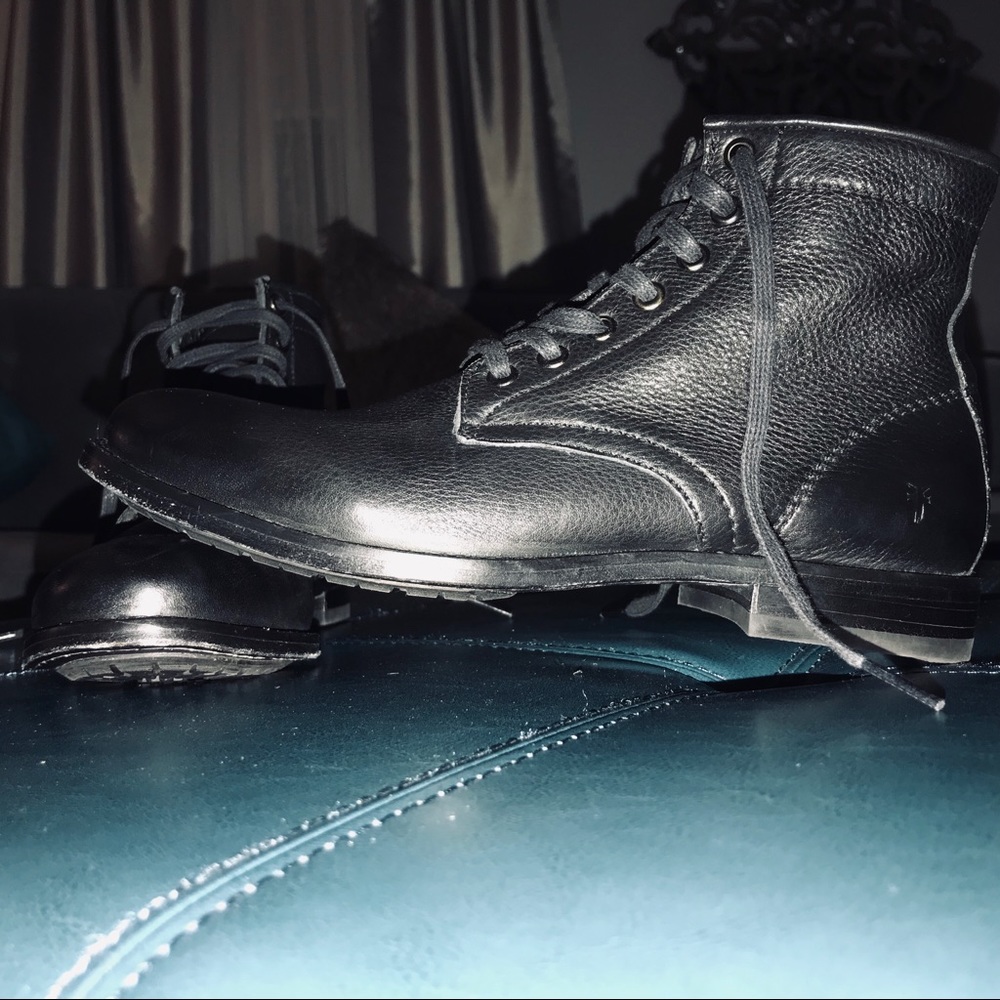 CHRISTMAS SPECIAL! New Frye Lace-Up Combat Boots
